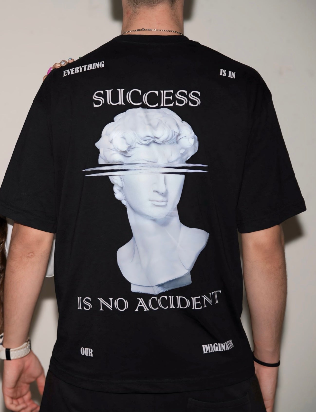 OVERSIZED T-SHIRT “IMAGINATION”