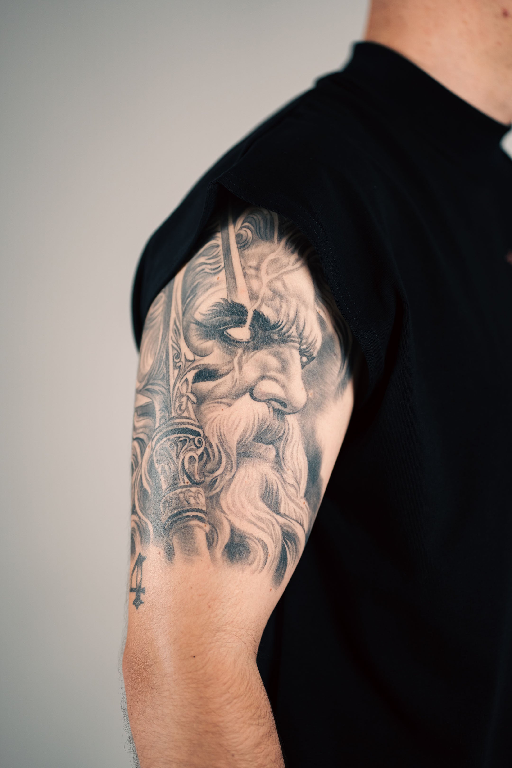 OVERSIZED MEN'S TANK TOP "REBORN" BLACK
