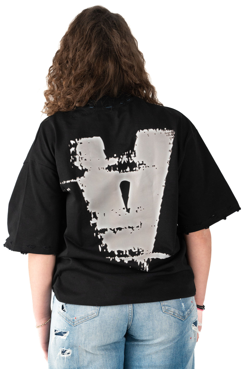 OVERSIZED WOMEN'S T-SHIRT - "SCARRED" DISTRESSED
